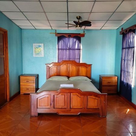 Casa Robles - Room Close To Airport #2 Managua Buitenkant foto