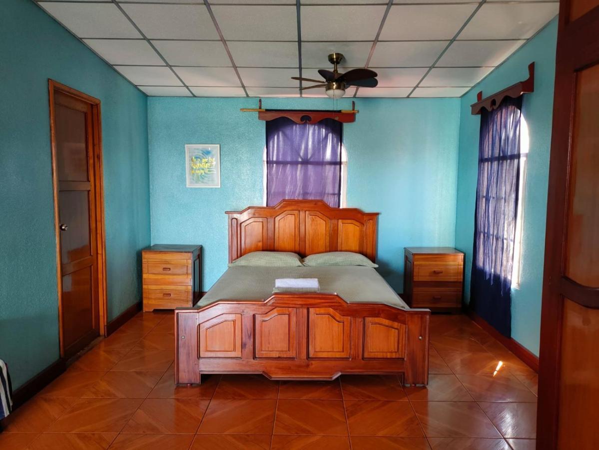 Casa Robles - Room Close To Airport #2 Managua Buitenkant foto